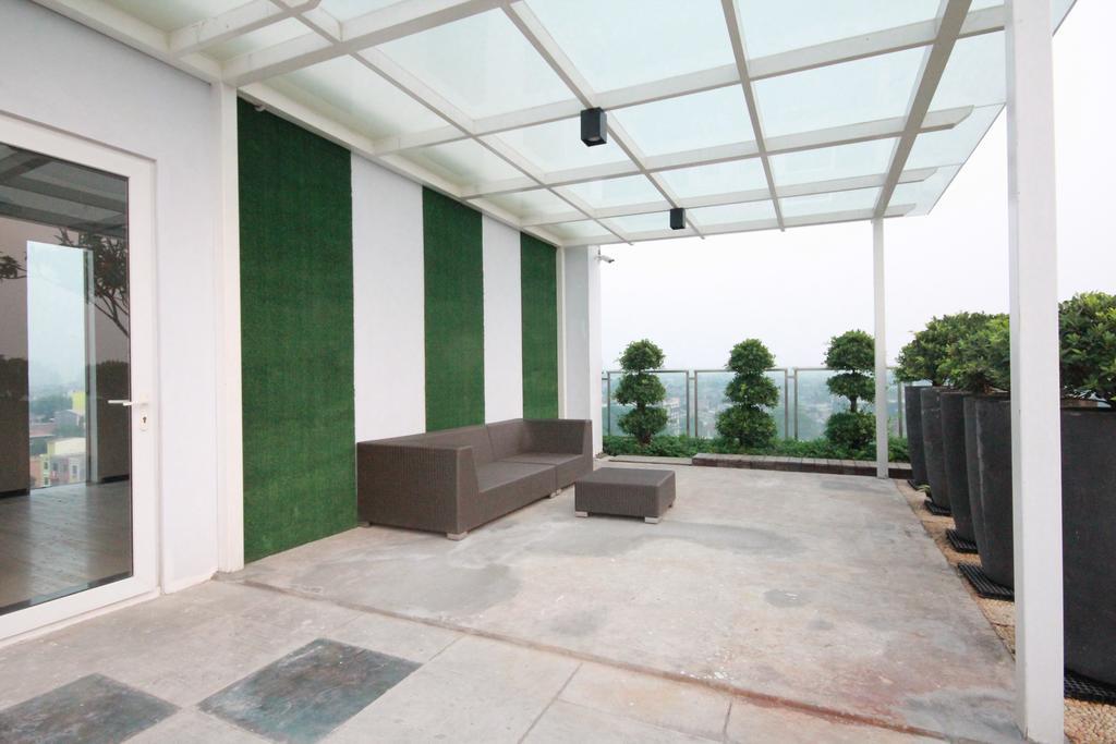 Harvia Suites Kebon Jeruk Jakarta Extérieur photo