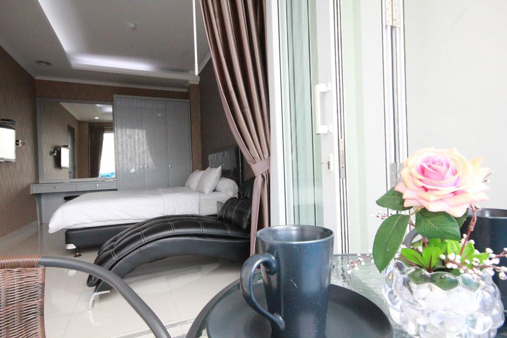 Harvia Suites Kebon Jeruk Jakarta Extérieur photo