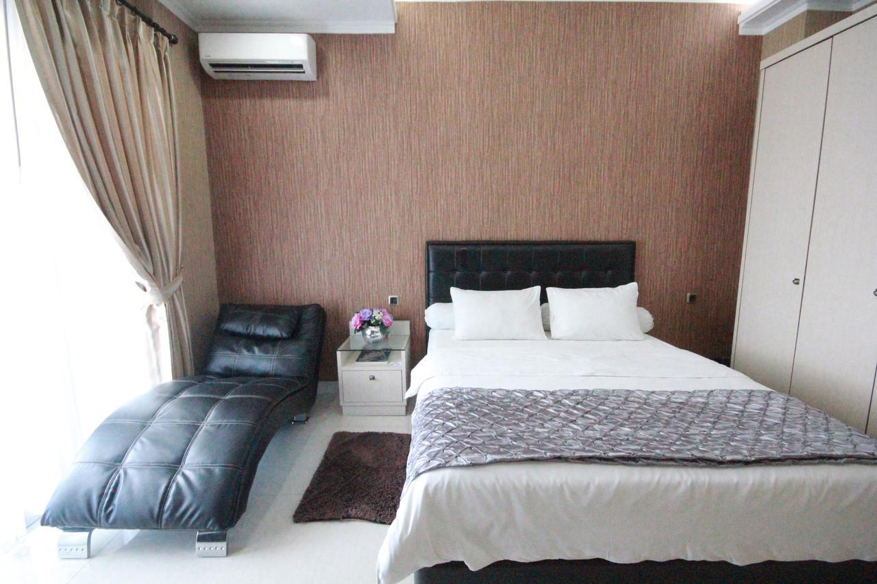 Harvia Suites Kebon Jeruk Jakarta Extérieur photo