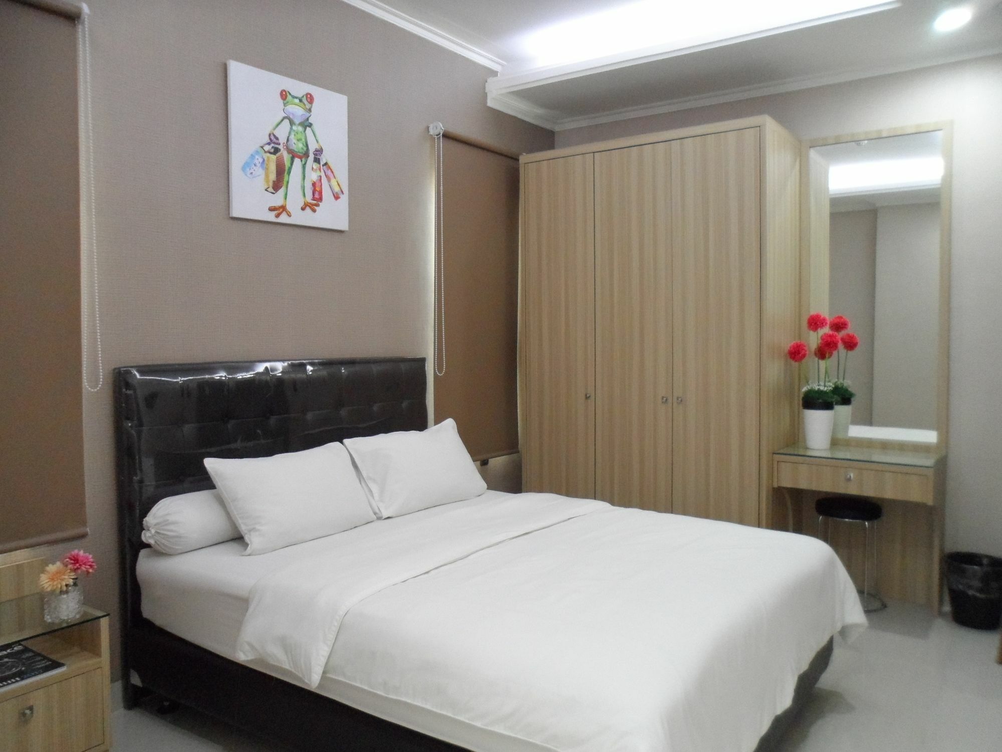 Harvia Suites Kebon Jeruk Jakarta Extérieur photo